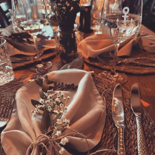 Ob ein gemütliches Menu oder Buffet, zum Mittag oder bei Kerzenschein abends.
Ob Konfirmation, Hochzeit, Jubiläum oder Firmenveranstaltung.
Wir gestalten Ihre Feier ganz nach Ihren persönlichen Vorstellungen.
Zögern Sie nicht uns anzusprechen....
#jubiläum 
#familienfeier 
#hochzeitsfotografie 
#geburtstag